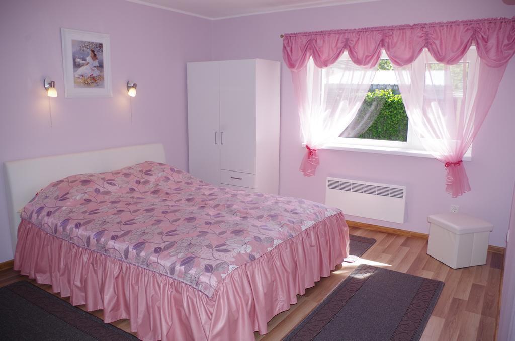 פארנו Villa Ene חדר תמונה